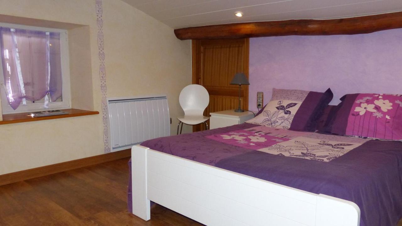 Chez Tiane Puy De Dome Bed & Breakfast Saint-Flour  ภายนอก รูปภาพ