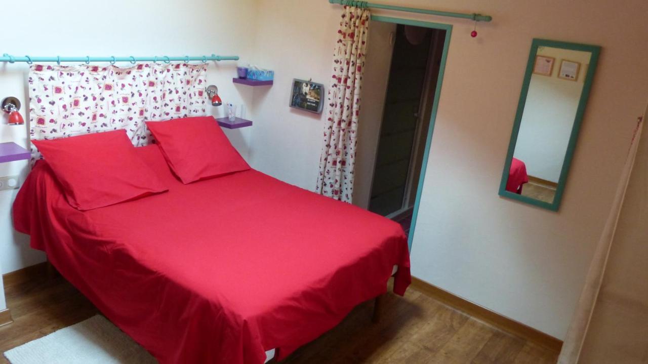 Chez Tiane Puy De Dome Bed & Breakfast Saint-Flour  ภายนอก รูปภาพ